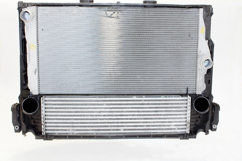 Performance Ladeluftkühler für BMW F01/F02 740d (x) 2007-2015