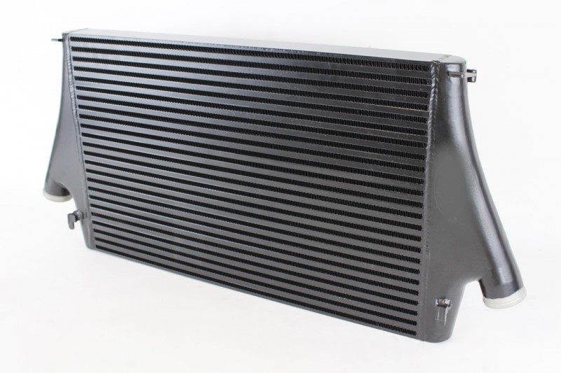 Performance Tuning Ladeluftkühler Opel Signum 2.0 Turbo