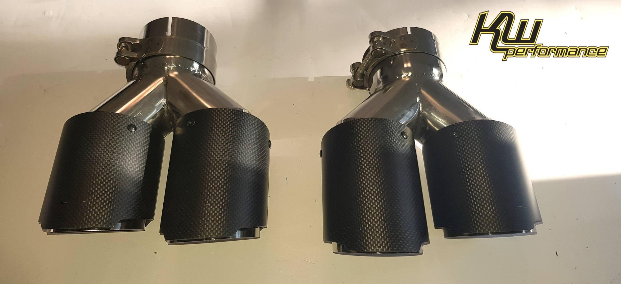 Sportauspuff Endrohr 76mm auf 2x 90mm in Carbon S Style    mittig     Paar   Set