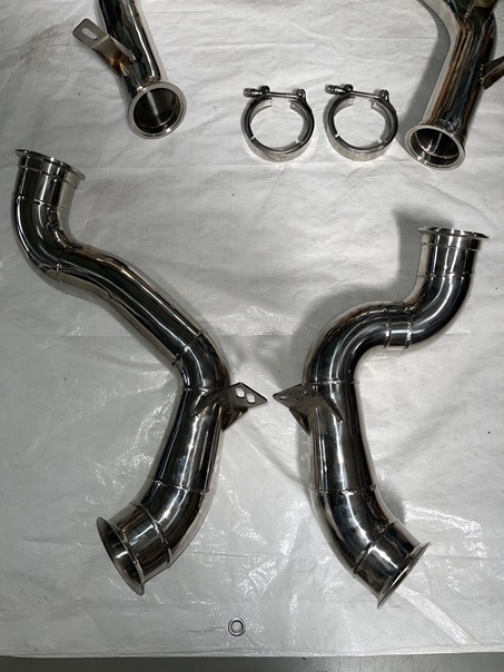 Downpipe Mercedes Benz E63 AMG W213 S213 M177 E63S 76mm Edelstahl Catless