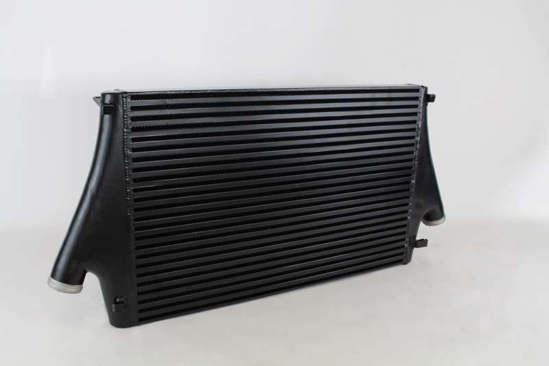 Performance Tuning Ladeluftkühler Opel Signum 2.0 Turbo