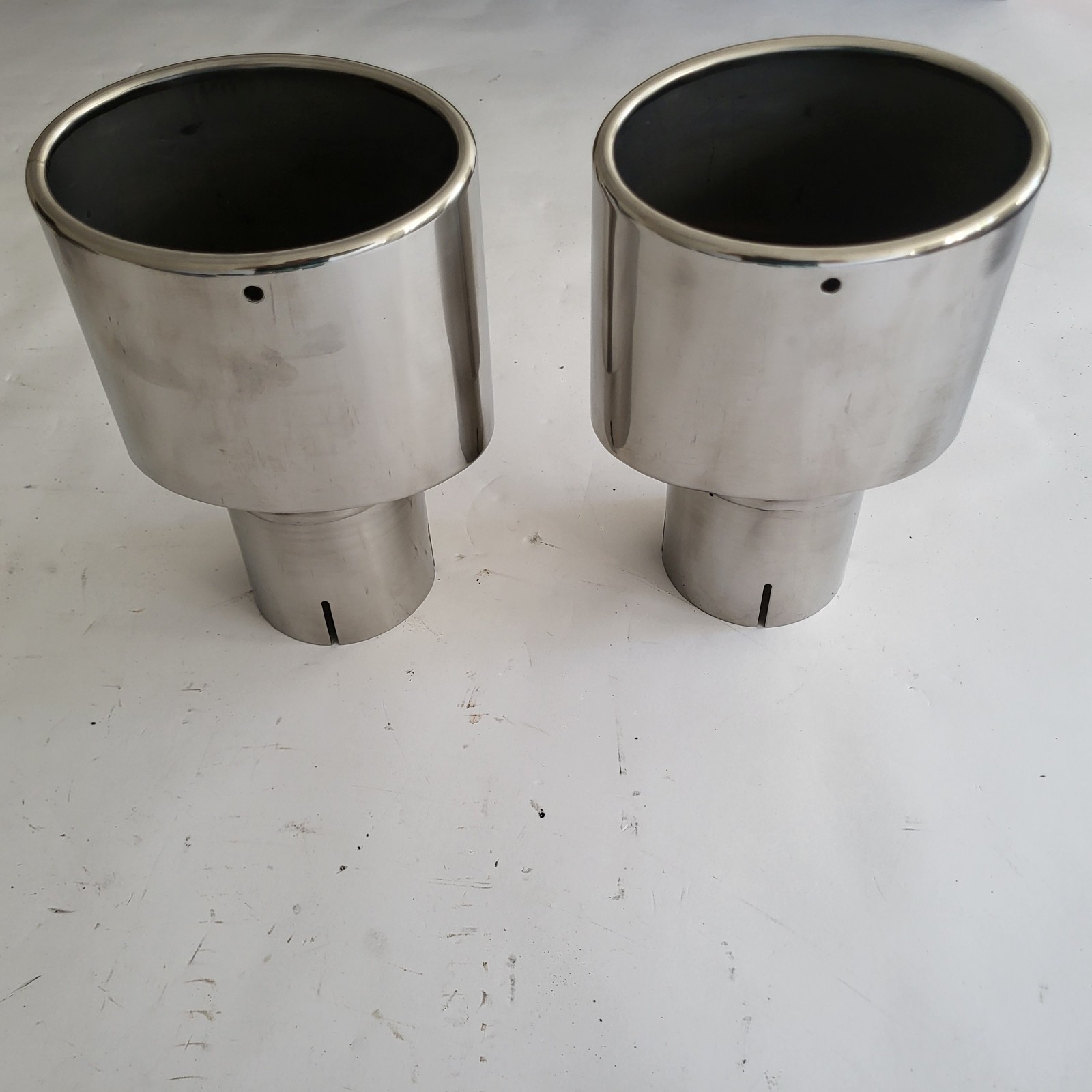 Paar Endrohre RS Style oval 140x90 mit Anschluß für 76mm 3" Auspuffanlage