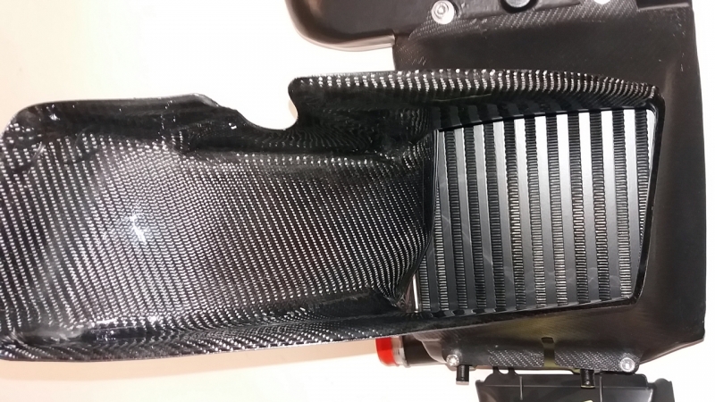 Audi RS6 4F C6 5.0T Carbon Luftleitschächte Luftführungen Tuning Ladeluftkühler