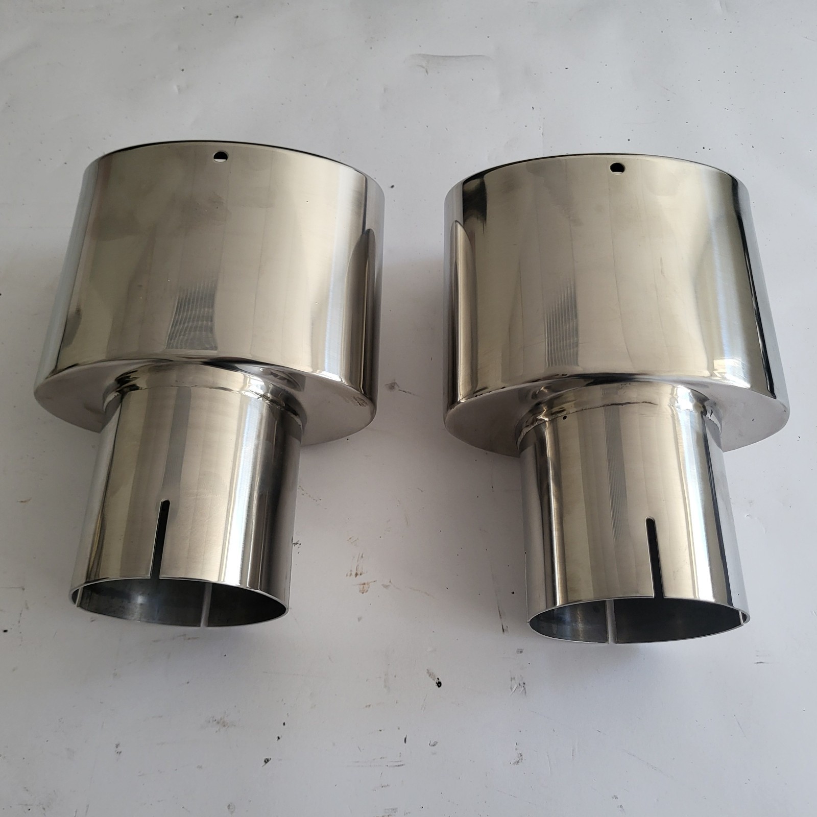Paar Endrohre RS Style oval 140x90 mit Anschluß für 76mm 3" Auspuffanlage